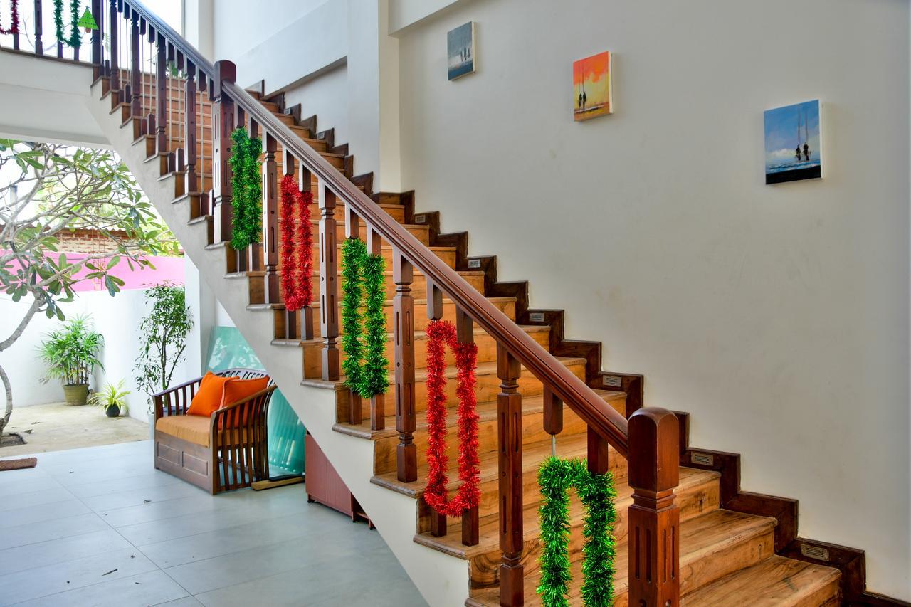 Rominrich Hotel Hikkaduwa Buitenkant foto