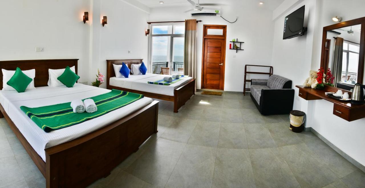 Rominrich Hotel Hikkaduwa Buitenkant foto